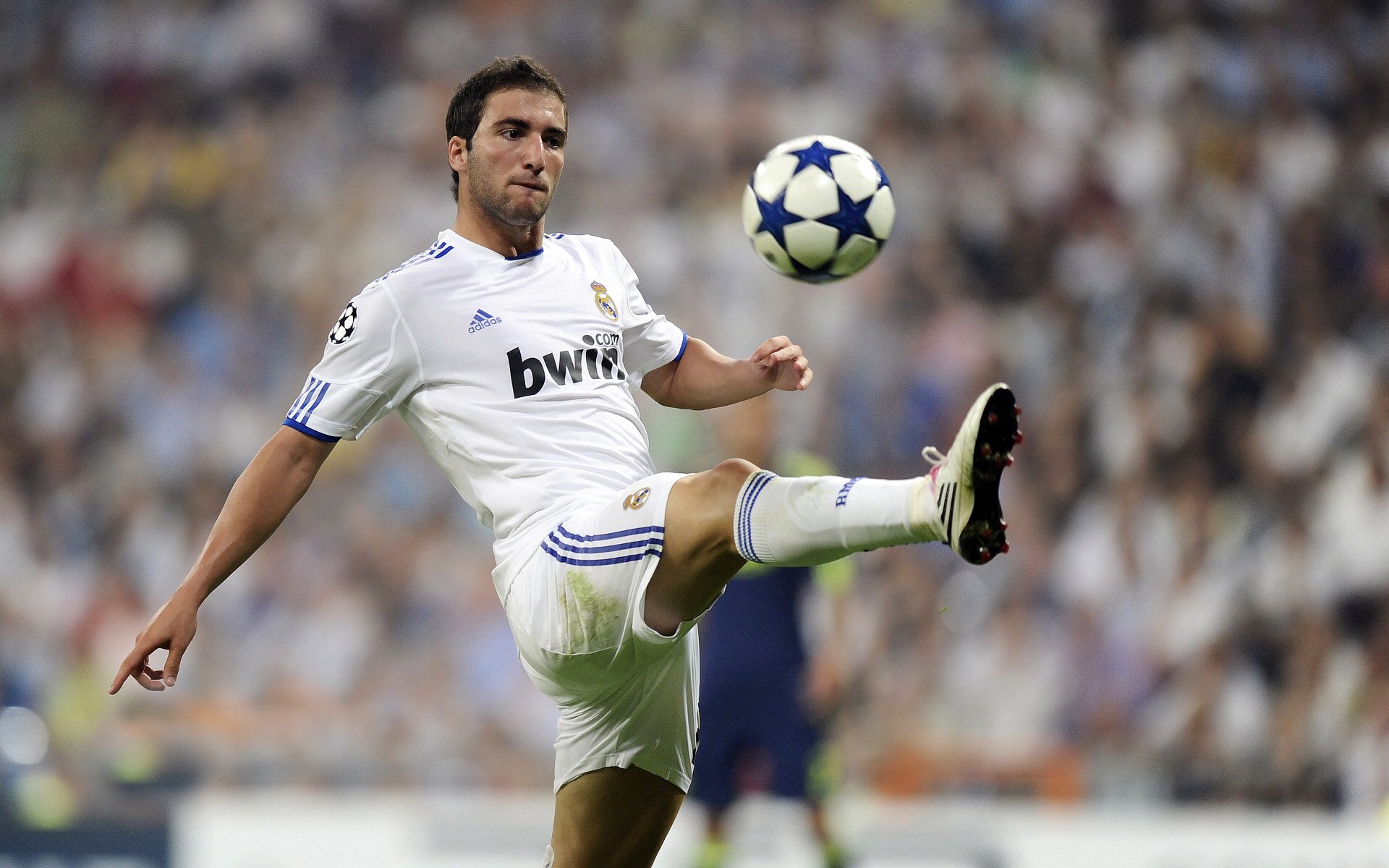 奥运周期关键战焦点战，克罗地亚战术压制葡萄牙的深层解析