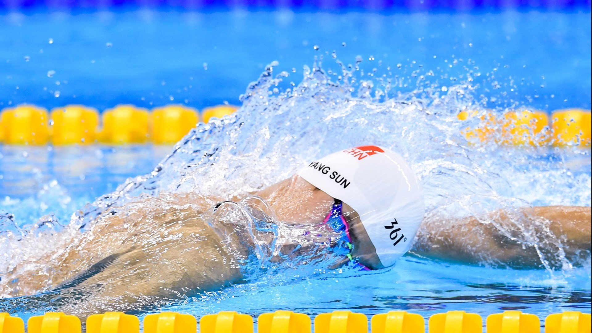 当足球战术遇上F1赛道，马竞的节奏掌控、国米的坚韧，与范戴克的赛道接管哲学