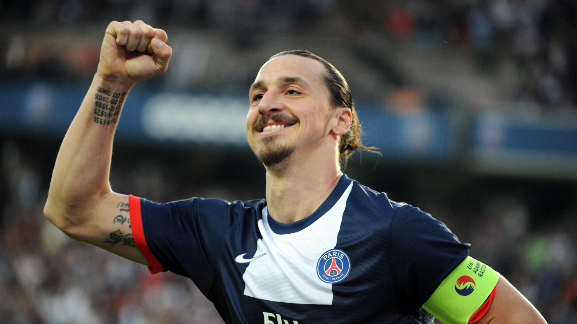 新王登基，莱比锡红牛战术革命碾压三狮，本泽马领袖光芒定乾坤